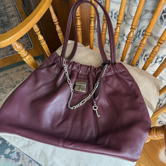 MARC JACOBS Cristina Tote in Plum (Bordeaux), NWOT - Picture 15 of 16